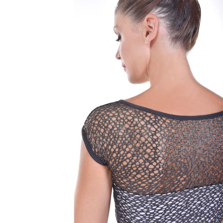 Female Crop Top With Net Upper & Cap Sleeve Boatneck Fully Lining, Lurex Lycra & Net, Frozen & Black